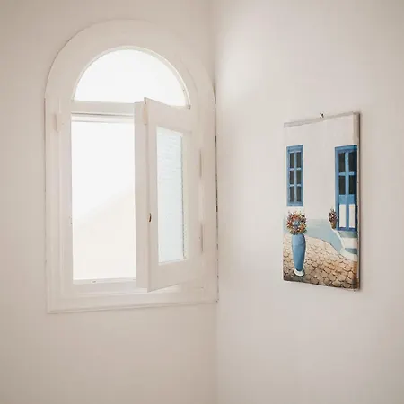 Daire Armani Suites Perissa (Santorini)